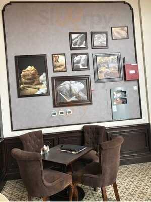 ‪furnil De Pierre‬