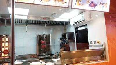 ‪shawermaty Gourmet‬