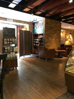 ‪caribou Coffee‬