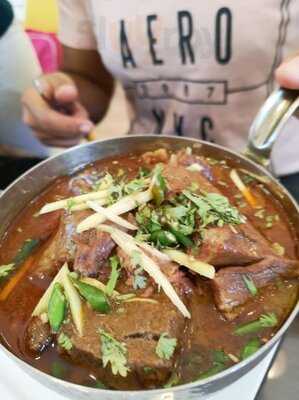 ‪nirala Sweets & Café‬