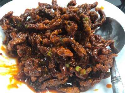 ‪yin & Yang Chinese Restaurant‬