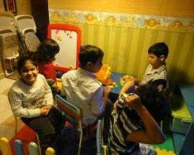 ‪indiflavors - Elegant Dining‬