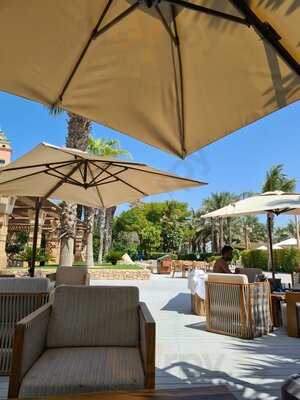 ‪white X Beach & Lounge‬