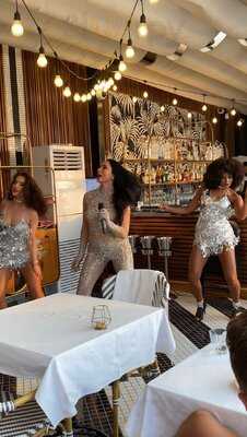 ‪secret Parties‬