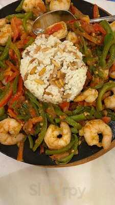 مطعم بسبورس دبي مول