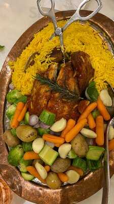 مطعم بسبورس دبي مول