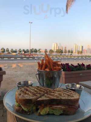 كوميونتي كافيه