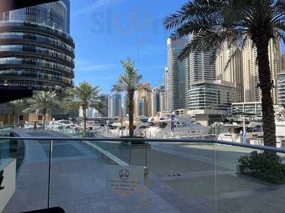 ‪eeten Urban Kitchen‬