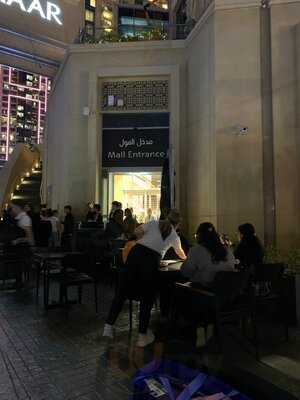 ‪eeten Urban Kitchen‬