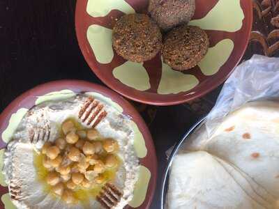 ‪teeneh Ow Zeytoneh‬