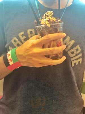 ‪51 Rainbow Icecream‬