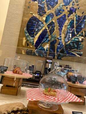 ‪the Falls Cafe‬