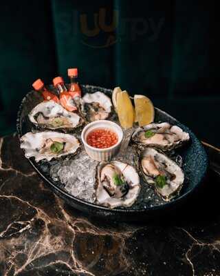 ‪glasshouse By Soho‬