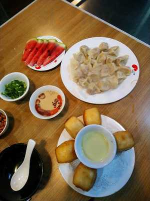 ‪xiao Hong Niu Hot Pot‬