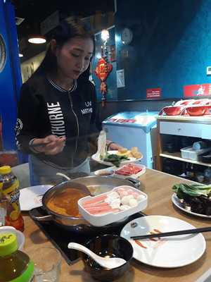 ‪xiao Hong Niu Hot Pot‬