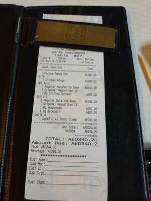 ‪800 Degrees Pizzeria‬