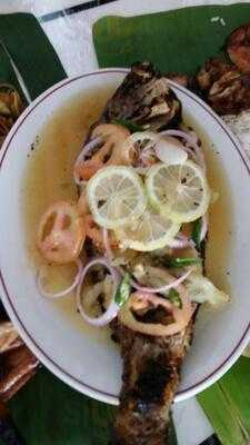 ‪bennys Cafe & Restaurant‬