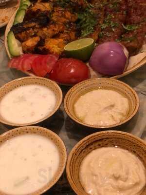 ‪al Jawareh Restaurant‬