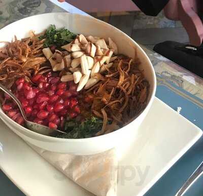 ‪shakespeare And Co.‬