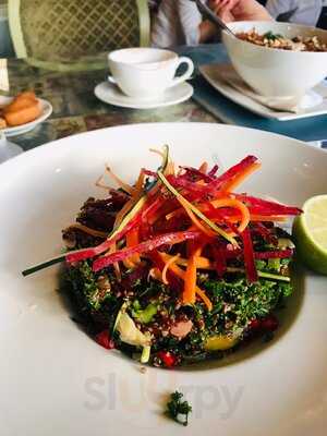 ‪shakespeare And Co.‬