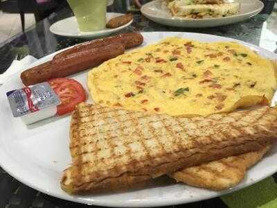 ‪coffeenata Cafeteria‬