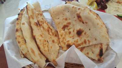 ‪chicken Tikka Inn‬