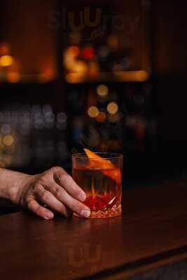 ‪ya Hala: Cigar Lounge‬