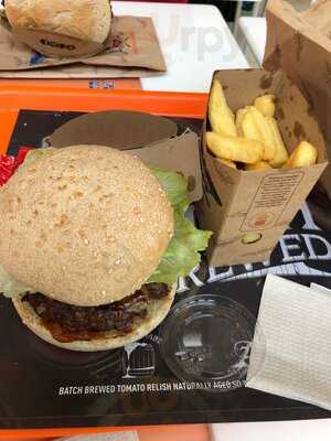 ‪burgerfuel Mirdif City Centre‬