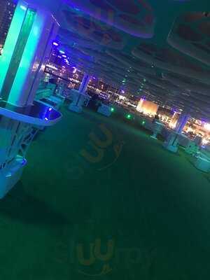 ‪lotus One Lounge Bar & Restaurant‬