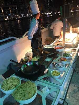 ‪lotus One Lounge Bar & Restaurant‬