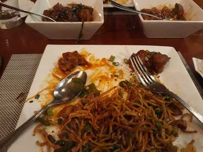 ‪chinese Red House‬