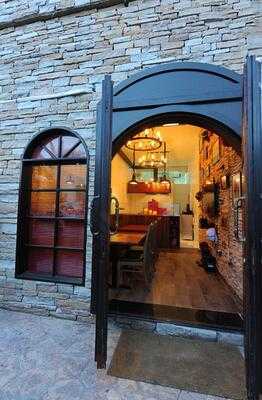 ‪chukkers Smokehouse‬