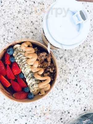 ‪circle Café Nessnass Beach‬