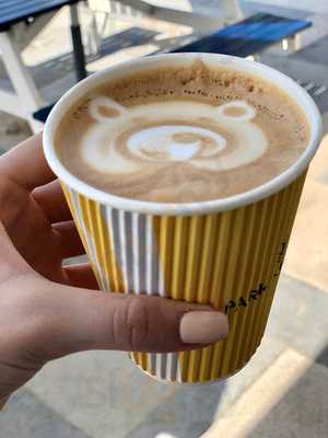 ‪circle Café Nessnass Beach‬