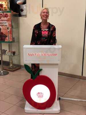 ‪apple Creek Restaurant And Cafe‬