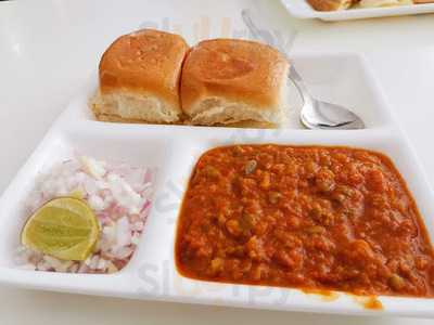 ‪nasi Padang Restaurant‬