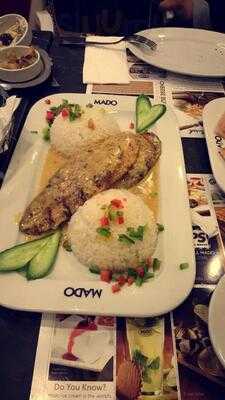 ‪mado Emirates Cafe‬