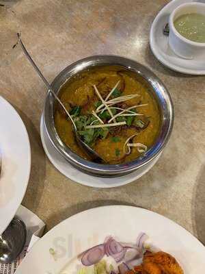 ‪chicken Tikka Inn‬