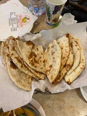 ‪chicken Tikka Inn‬