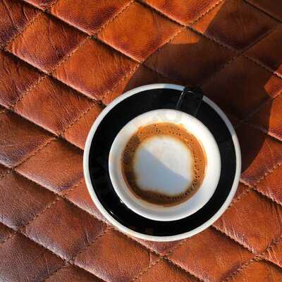 ‪pdl Coffee Co. & Barbershop‬