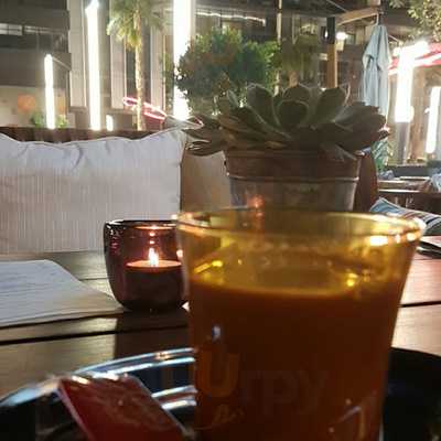 ‪cream And Fudge‬