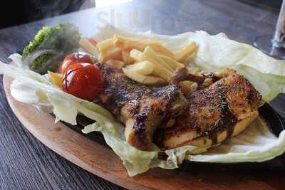 ‪pescado Restaurant‬