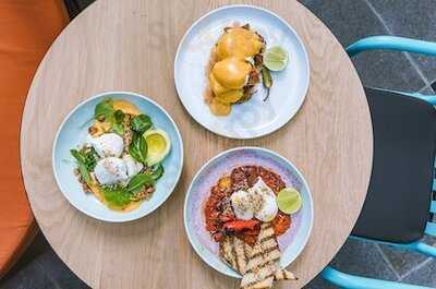 ‪common Grounds Difc‬