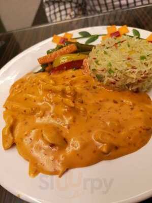 ‪qush Restaurant & Cafe‬