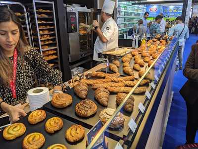 ‪the Coffee Bean & Tea Leaf‬