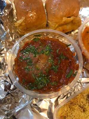 ‪the Desi Circle‬