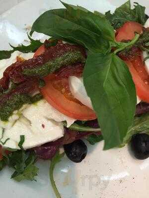 ‪biella Caffe Pizzeria Ristorante‬