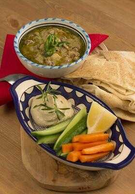 ‪the Hummus House‬