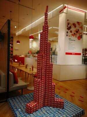 ‪loacker Café Dubai Mall‬