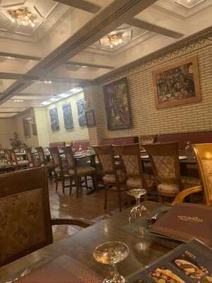 ‪pars Iranian Restaurant‬